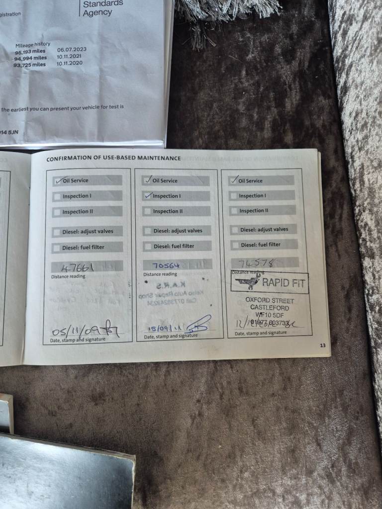 Mini, CONVERTIBLE, Convertible, 2004, Manual, 1598 (cc), 2 doors