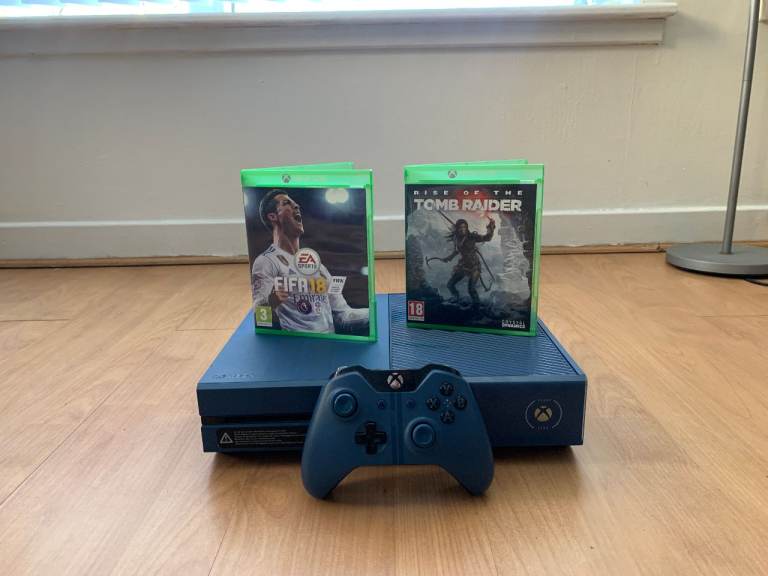 Xbox One 1TB Forza Limited Edition Console