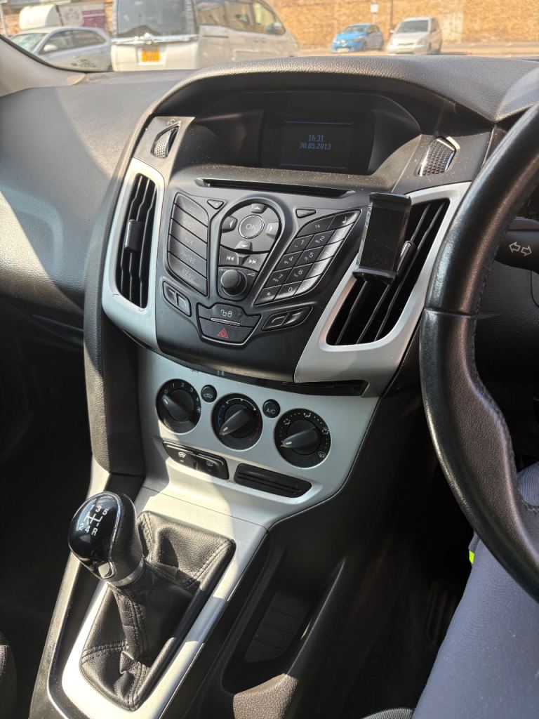 Non Running Ford, FOCUS, Hatchback, 2013, Manual, 1596 (cc), 5 doors
