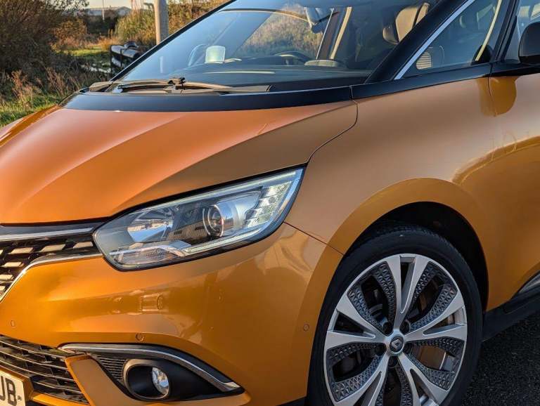 2016 Renault Scenic 1.6 dCi Dynamique S Nav 5dr MPV DIESEL Manual