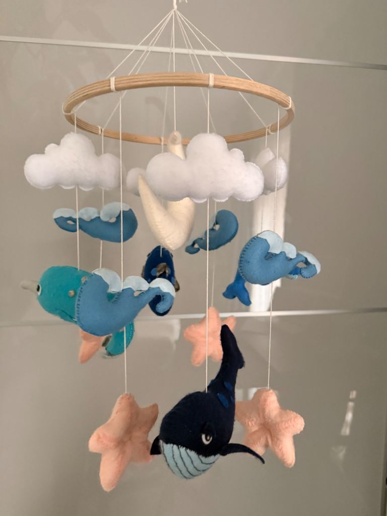 Baby crib/cot sea world mobile with wooden stand