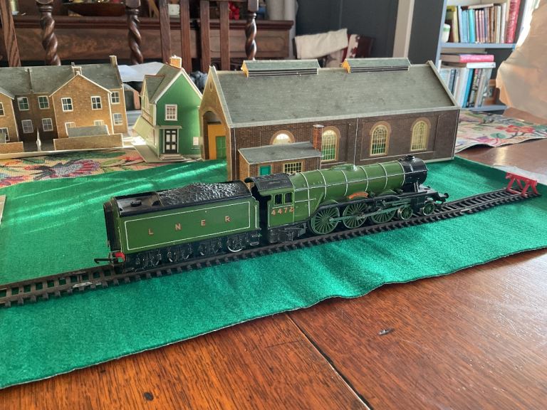 Job lot of 00 gauge model railway locos, coaches and wagon, plus approx 84ft of track.