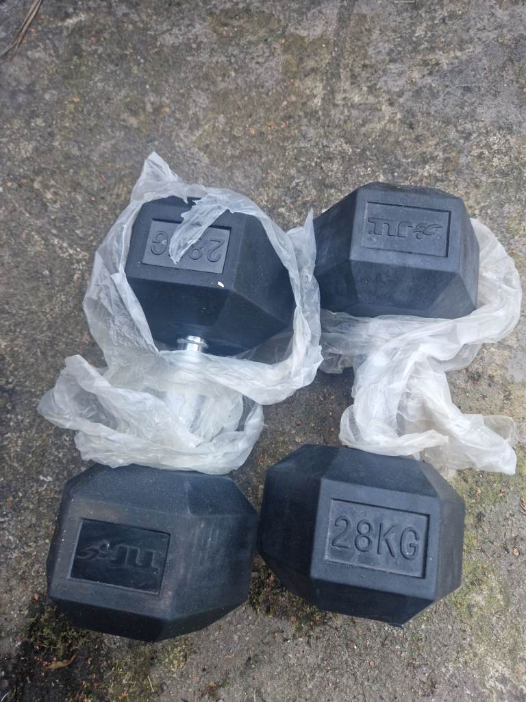 2 x 28kg Hex Dumbbells, BRAND NEW 