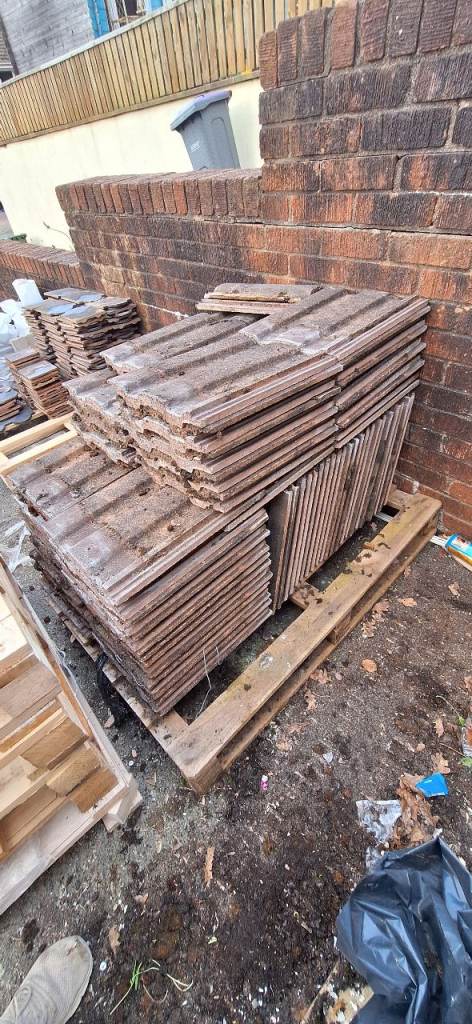 Redland Renown roof tiles