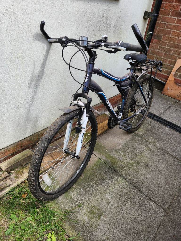 image for Gents mountain bike really ex condition .needs a wipe down guys