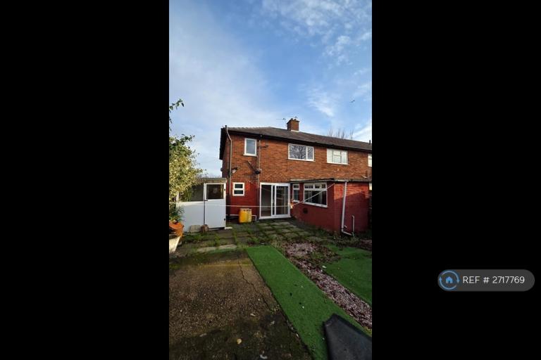 image for 3 bedroom house in Warrington, Warrington, WA2 (3 bed) (#2717769)