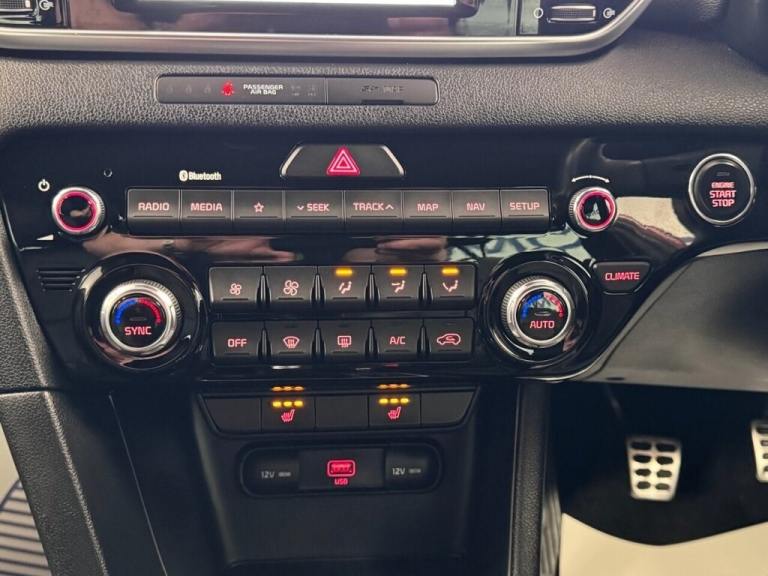 2019 Kia Sportage 1.6 T-GDi GT-LINE 175 BHP + SAT NAV + HEATED LEATHER ESTATE Petrol Manual