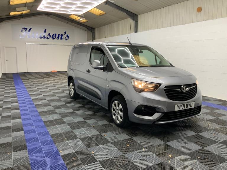 2021 Vauxhall Combo 2000 1.5 Turbo D 100ps H1 Griffin Van PANEL VAN Diesel Manual