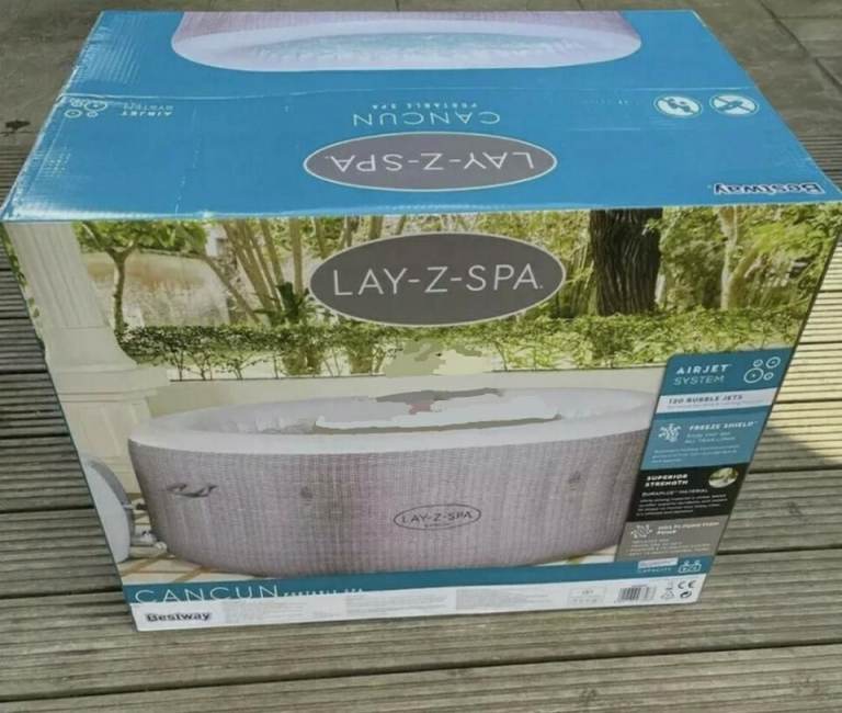 **BRAND NEW ** Lay Z Spa Cancun Airjet Cancun, 120 AirJet Massage System & Freeze Shield Technology