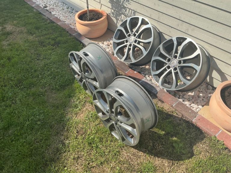 Mercedes alloy wheels 17