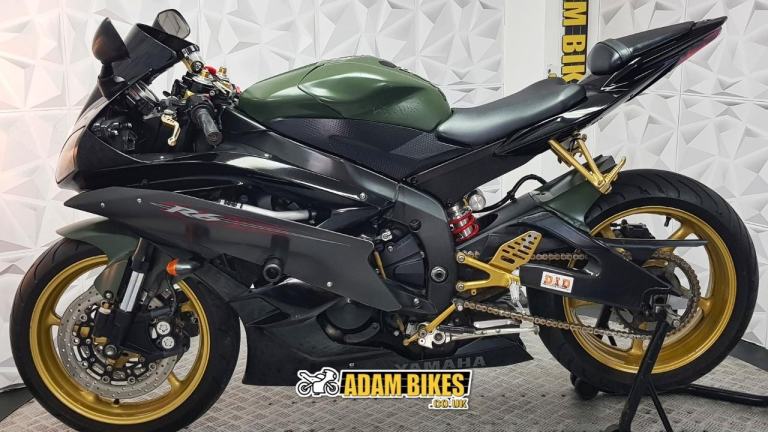 2006 Yamaha YZF R6 | *WARRANTY PROVIDED* 