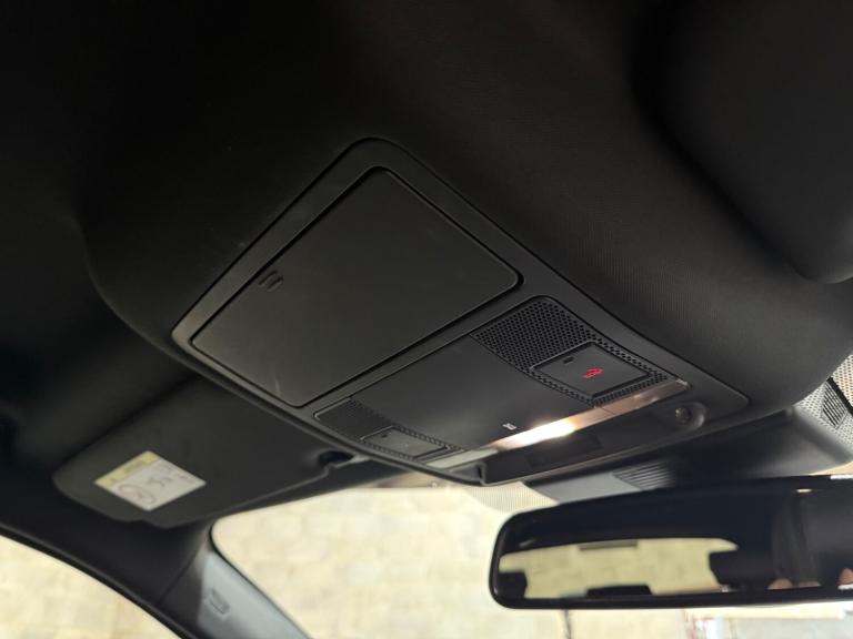 2017 Jaguar F-Pace 2.0 D180 R-Sport SUV 5dr Diesel Auto AWD Euro 6 (s/s) (180