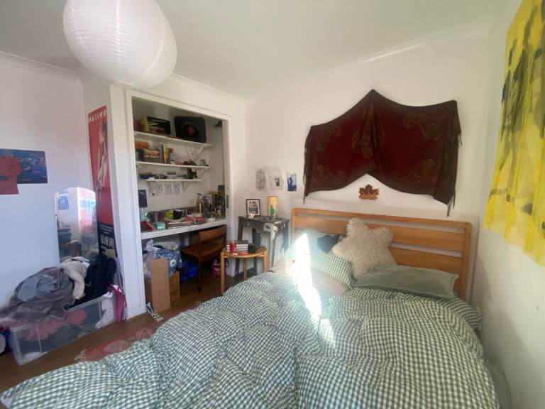 4 bedroom flat!