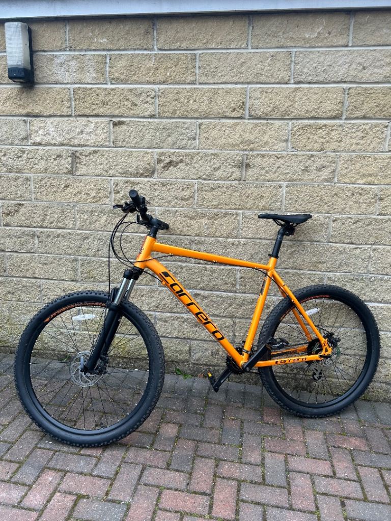Carrera Mountain Bike Mens XL 22” In Pristine Condition Like New, Orange Colour