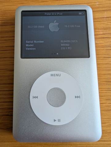 Apple iPod Classic 7th Generation 120GB Silver - EXCELLENT