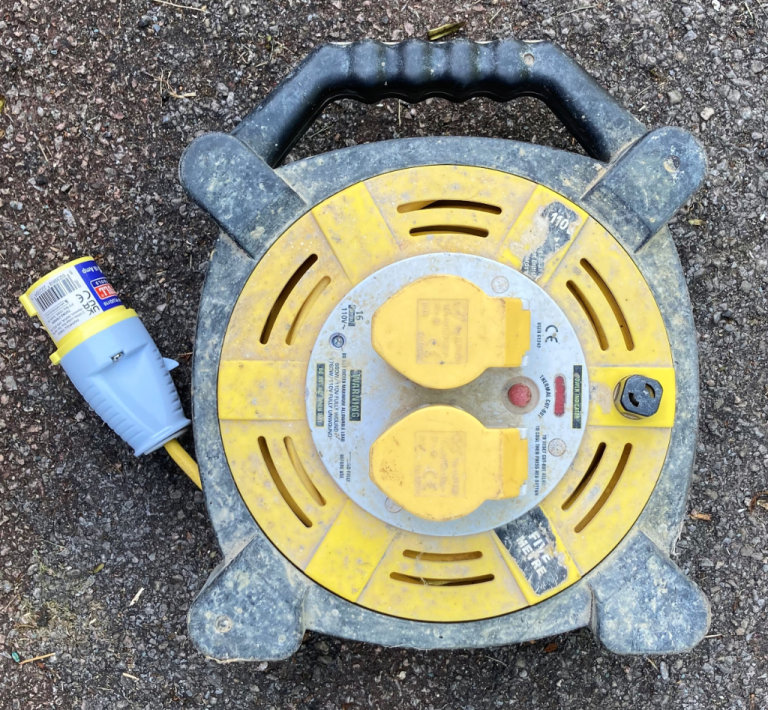 TRANSFORMER 110V 25m EXTENSION LEAD TWIN 16A OUTLETS BUILDING CONTRACTOR ELECTRICS POWER TOOLS CABLE