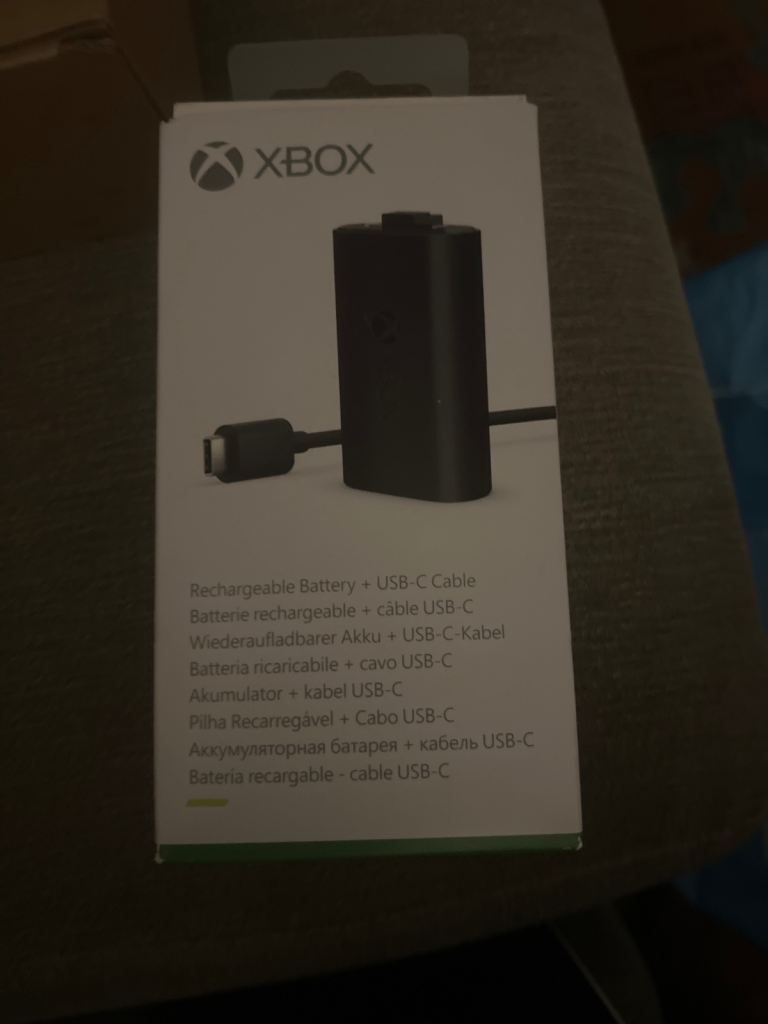 New Xbox Rechargeable Battery + USB-C Cable
