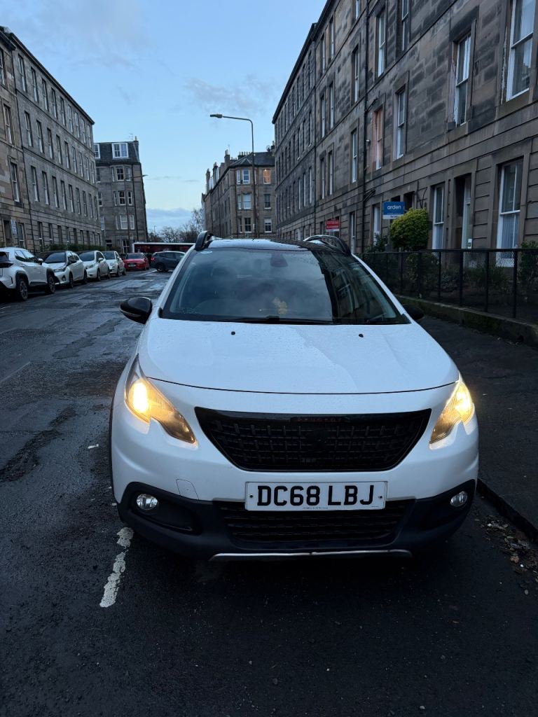 Peugeot, 2008, Hatchback, 2019, Manual, 1199 (cc), 5 doors