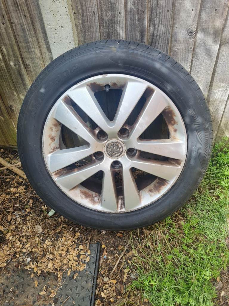 Vauxhall wheel's 