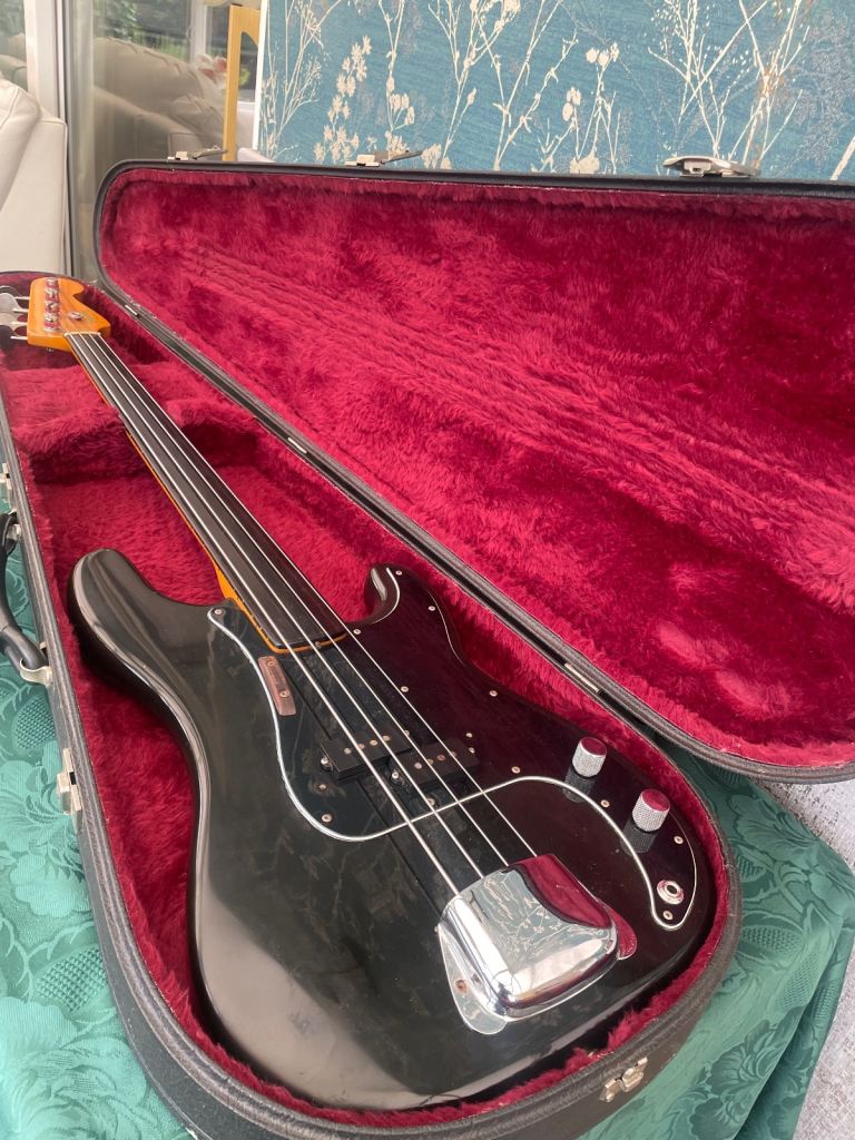 Trades 1974 fender p precision bass usa guitar