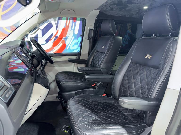 2017 Volkswagen Transporter 2.0 TDI BMT 204 Highline Kombi / Camper Van DSG Crew Van Diesel Autom...