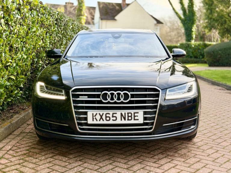 Audi A8 4.2 L SE Executive TDI Quattro LWB Tip in Stunning Black Metallic 