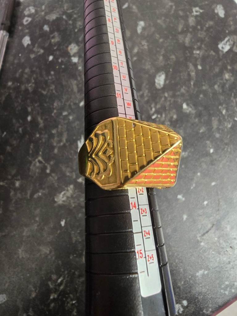 Mens Gold tone Pyramid ring (Steel)