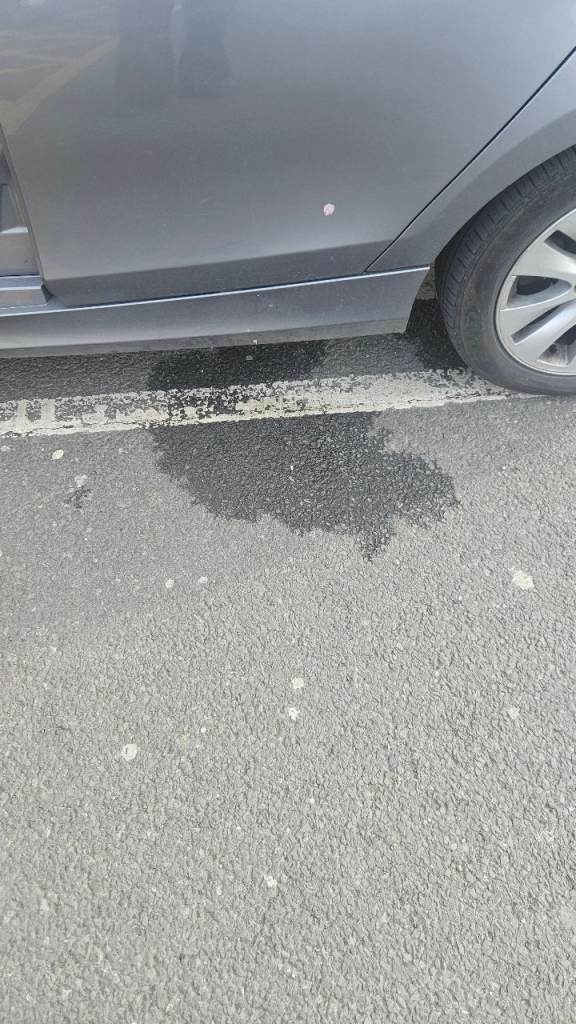 BMW, 1 SERIES, Hatchback, 2010, Manual, 1995 (cc), 5 doors