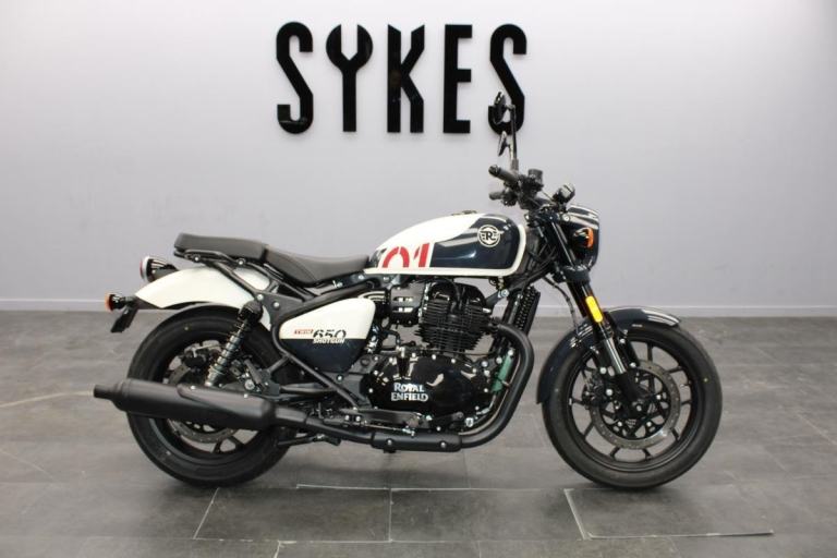 Brand New - Royal Enfield Shotgun 650 - Stencil White