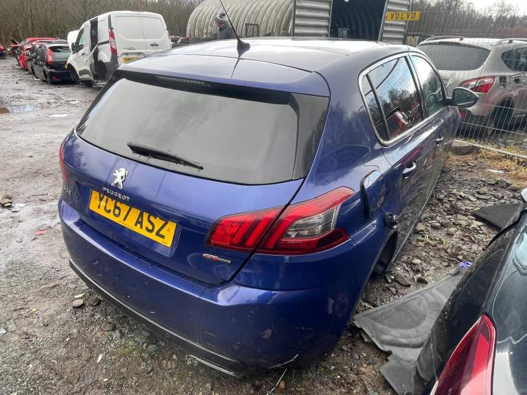 Peugeot 308 MK2 1.2 Turbo 12v 2018 FOR BREAKING