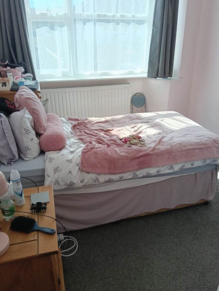 Single room to let