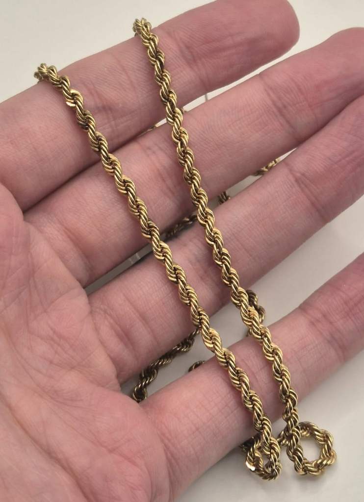 24 inch long 9ct yellow gold rope twist necklace chain