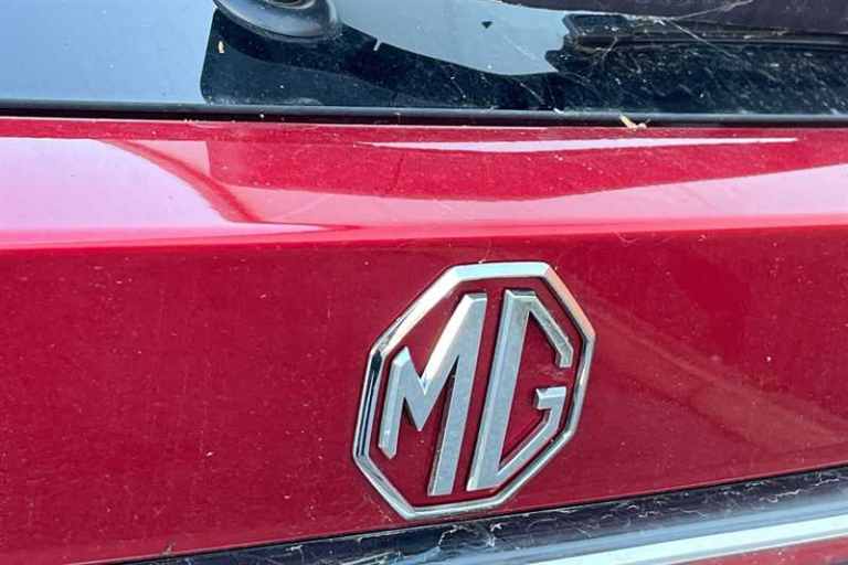 2025 MG MG HS 1.5 T-GDI Trophy SUV 5dr Petrol Manual Euro 6 (s/s) (169 ps) SUV Petrol Manual