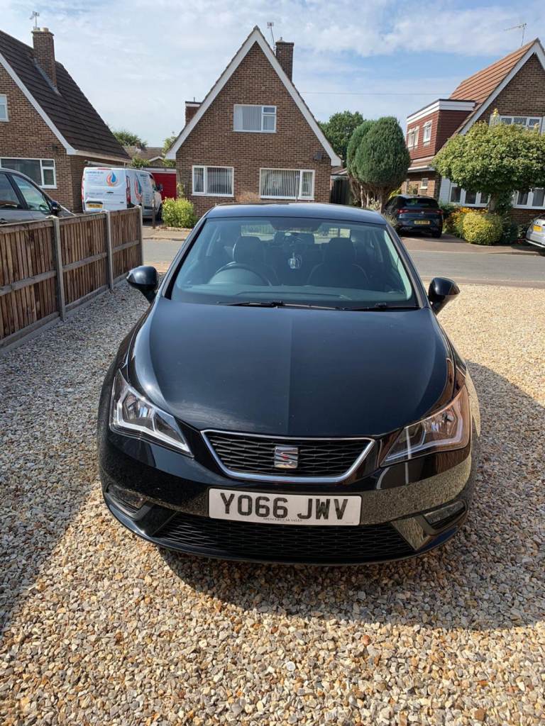 SEAT IBIZA 2017 FSH 1.2 petrol 