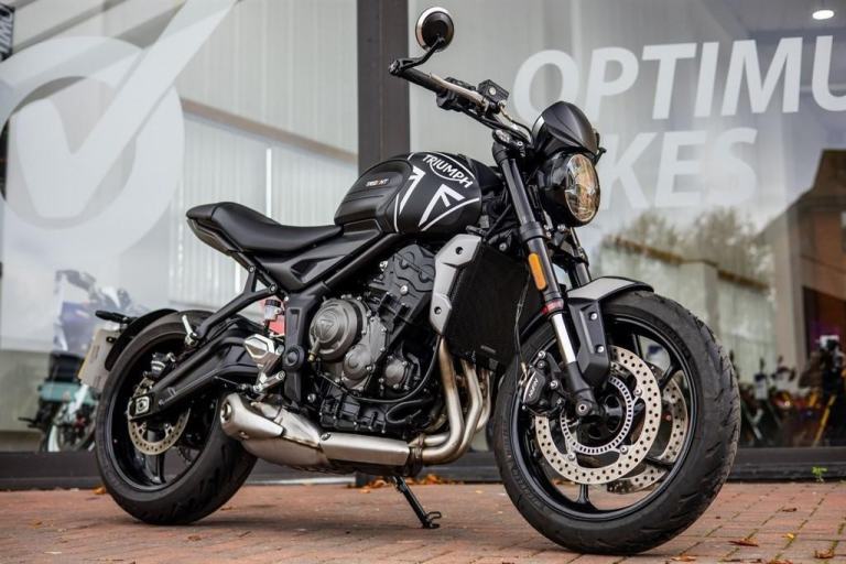 Triumph Trident A2 COMPLIANT ! LOW MILES ! STUNNING ! EXTRAS