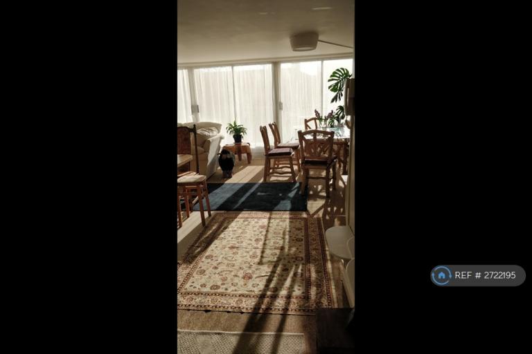 2 bedroom flat in Clifton Redland, Bristol, BS2 (2 bed) (#2722195)