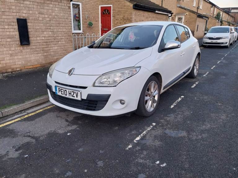 Renault, MEGANE, Hatchback, 2010, Manual, 1598 (cc), 5 doors