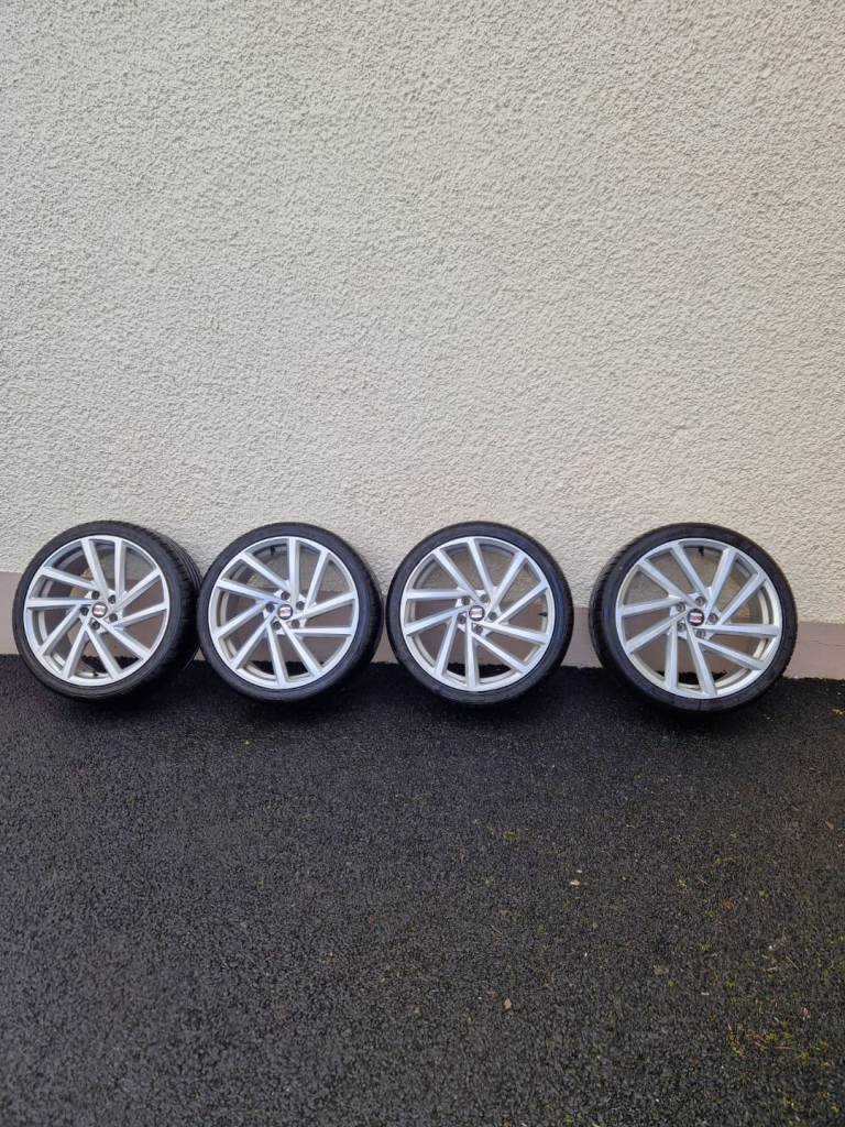 Alloys & tyres for sale 2nd hand