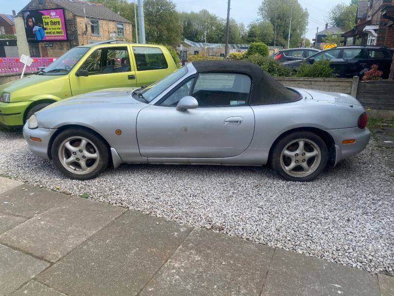 Mazda, MX-5, Convertible, 1999, Manual, 1839 (cc), 2 doors