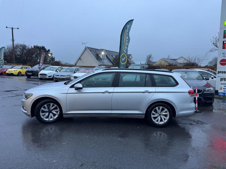 2015 Volkswagen Passat S TDI BLUEMOTION TECHNOLOGY Estate Diesel Manual