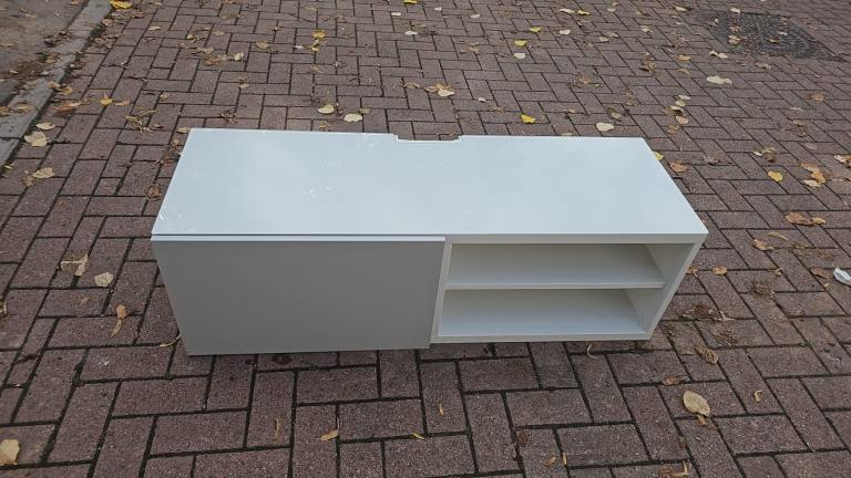 Large Ikea tv stand 