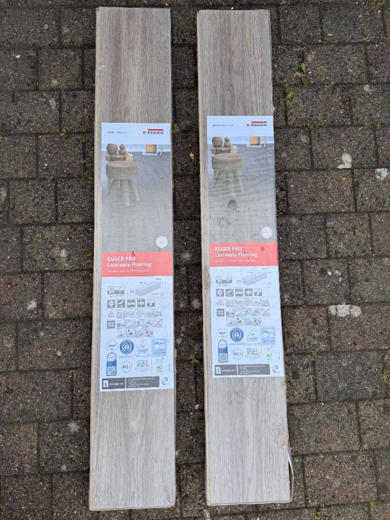 New Laminate Flooring Planks - Grey Wood Effect