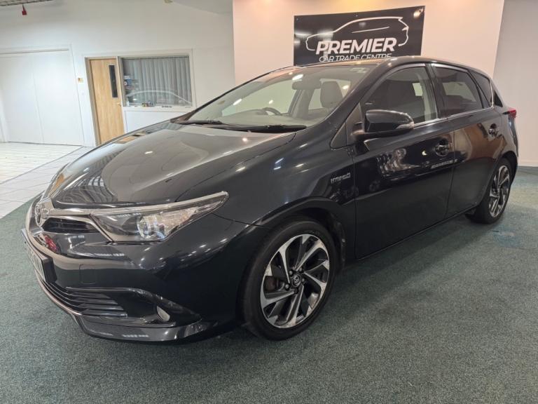 2016 Toyota Auris 1.8 Hybrid Design 5dr CVT HATCHBACK PETROL/ELECTRIC Automatic