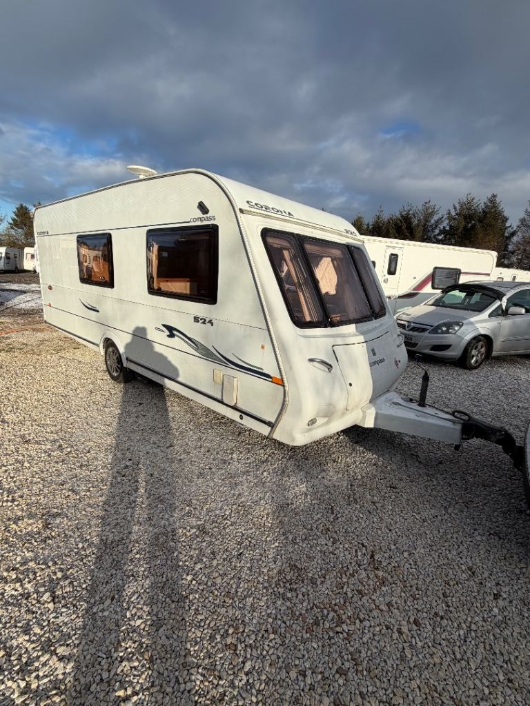 COMPASS CORONA 4 BERTH 
