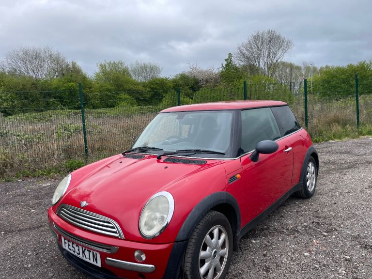MINI ONE 1.6 PETROL 53 REG RED 3 DOOR 1 OWNER SERVICE HISTORY MOT SEPTEMBER 8TH 2026 LOW INSURANCE