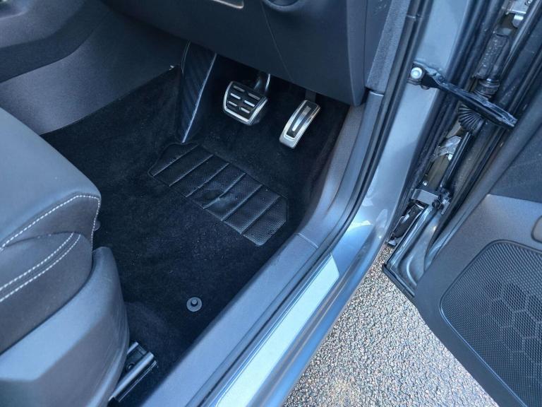 2022 Skoda Karoq 1.5 TSI Sportline 5dr DSG ESTATE PETROL Automatic