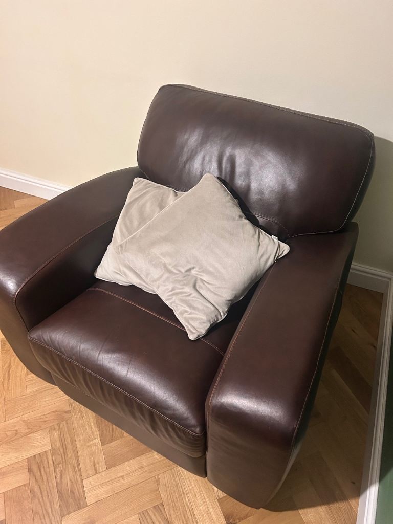 Excellent condition leather armchair from DFS