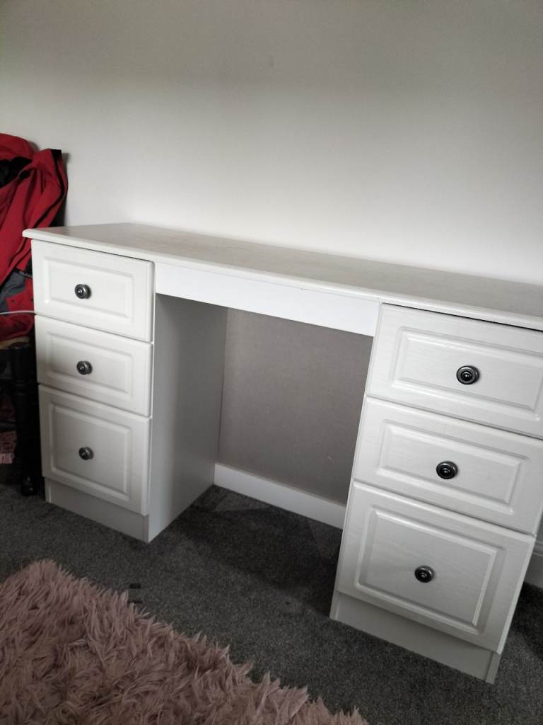 White dresser with draw