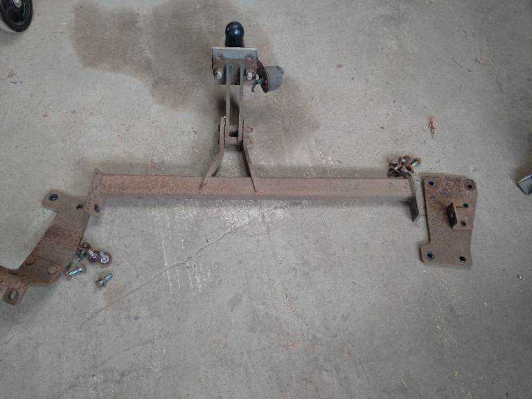 2010 Hyundai i30 tow bar