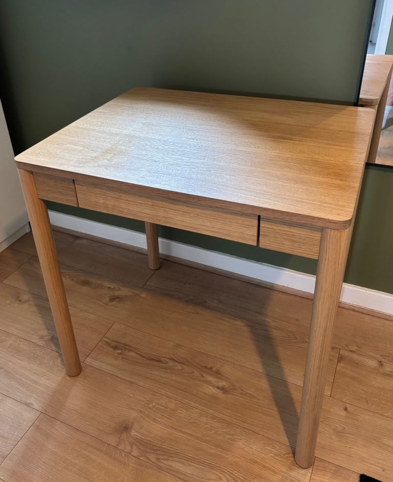 Oak Veneer Desk